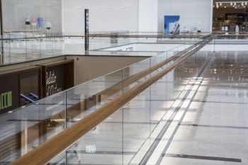 Easy Glass Eco, základní profil, boční montáž, délka 5000 mm, s předvrtanými otvory, hliník, matný stříbrný efekt
